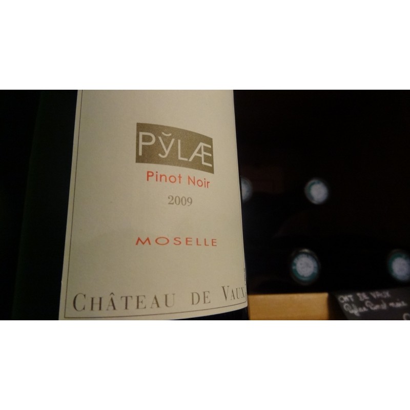 PYLAE PINOT NOIR CHATEAU DE VAUX ROUGE 2010