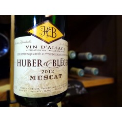 MUSCAT SEC HUBER ET BLEGER BLANC 2011